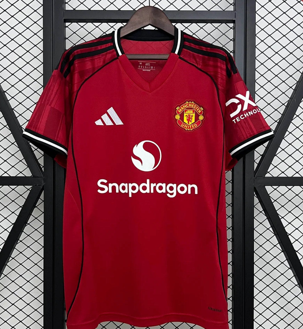 Manchester United 25\26 jersey